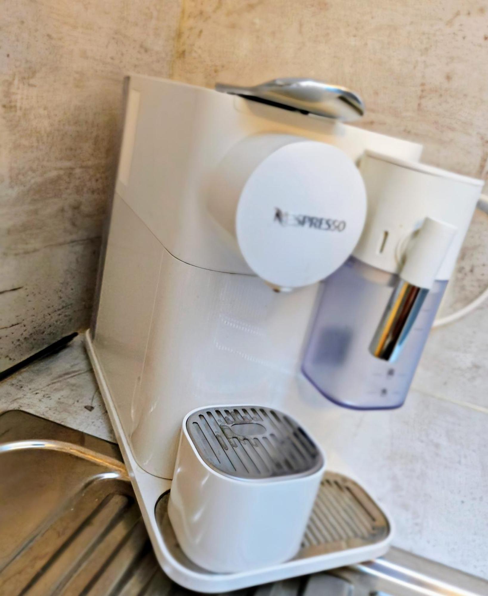 Insight Workaction Audi Balkone Ambiente Apartment *