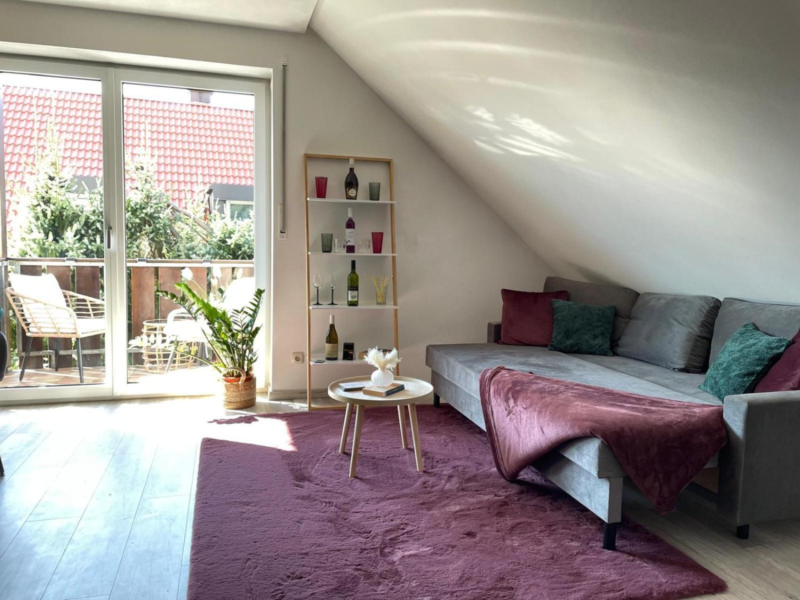 Apartment Insight Workaction Audi Balkone Ambiente *